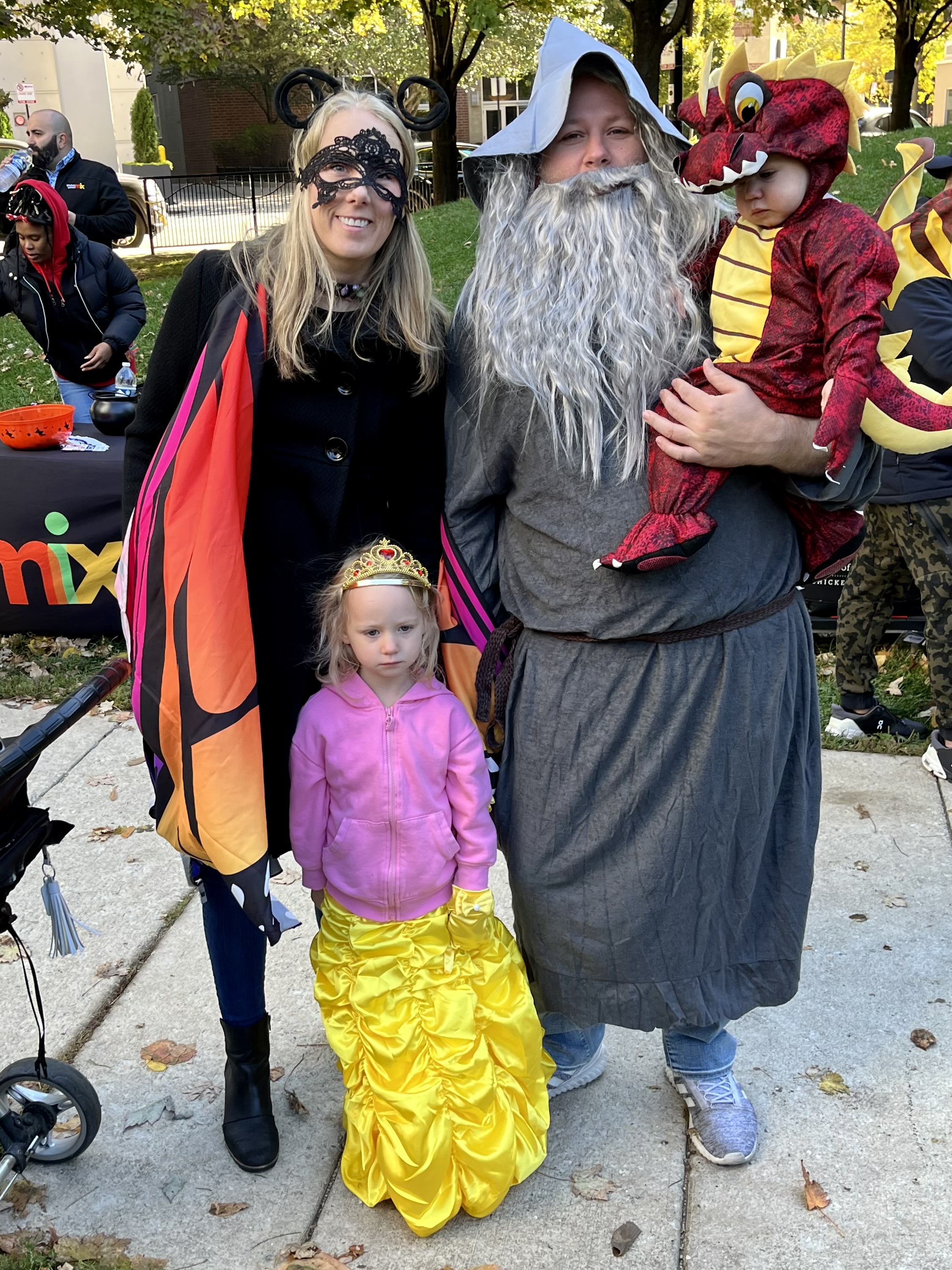 Family with unknown costumes