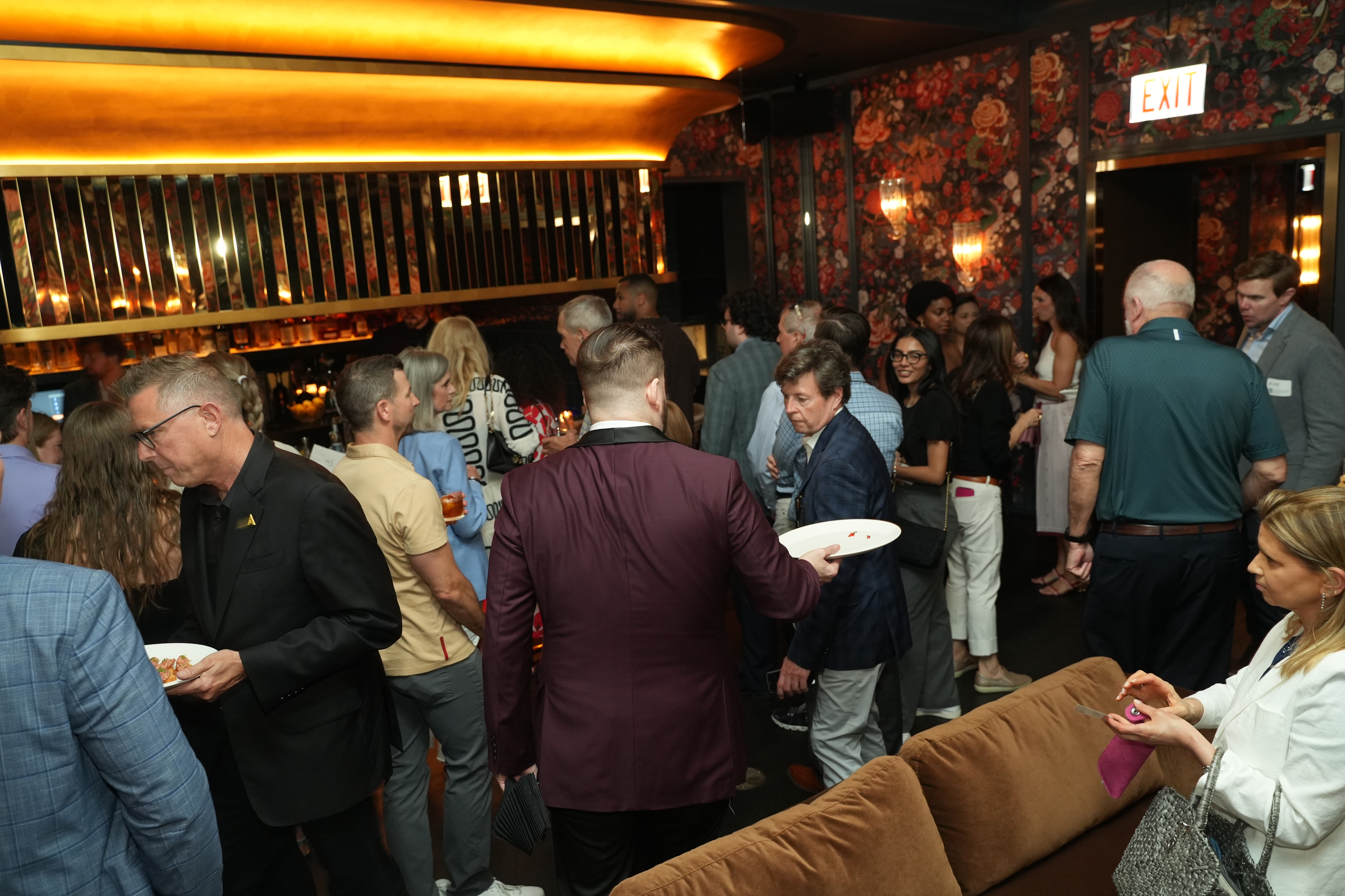 DSC02557 Crowd DSC02557 Crowd